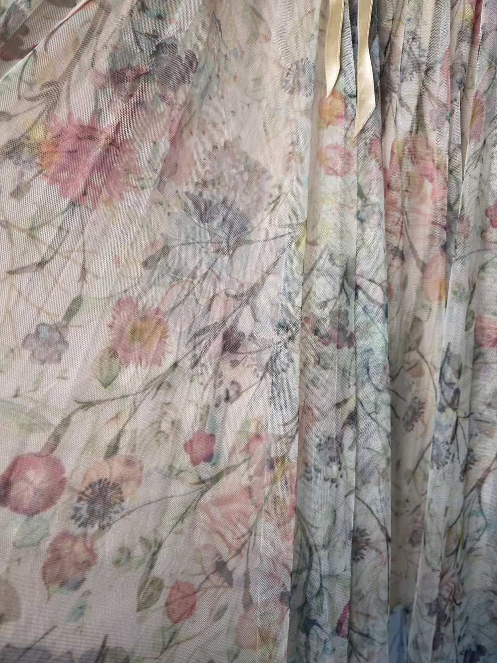 Floral Tulle Midi Skirt in Soft Beige - Picture 4 of 14